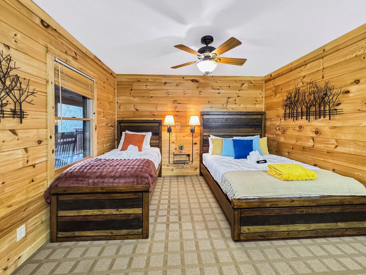 Queen/Twin Bedroom #7: Bright and airy, with rustic charm and modern touches for joyful mountain retreats!