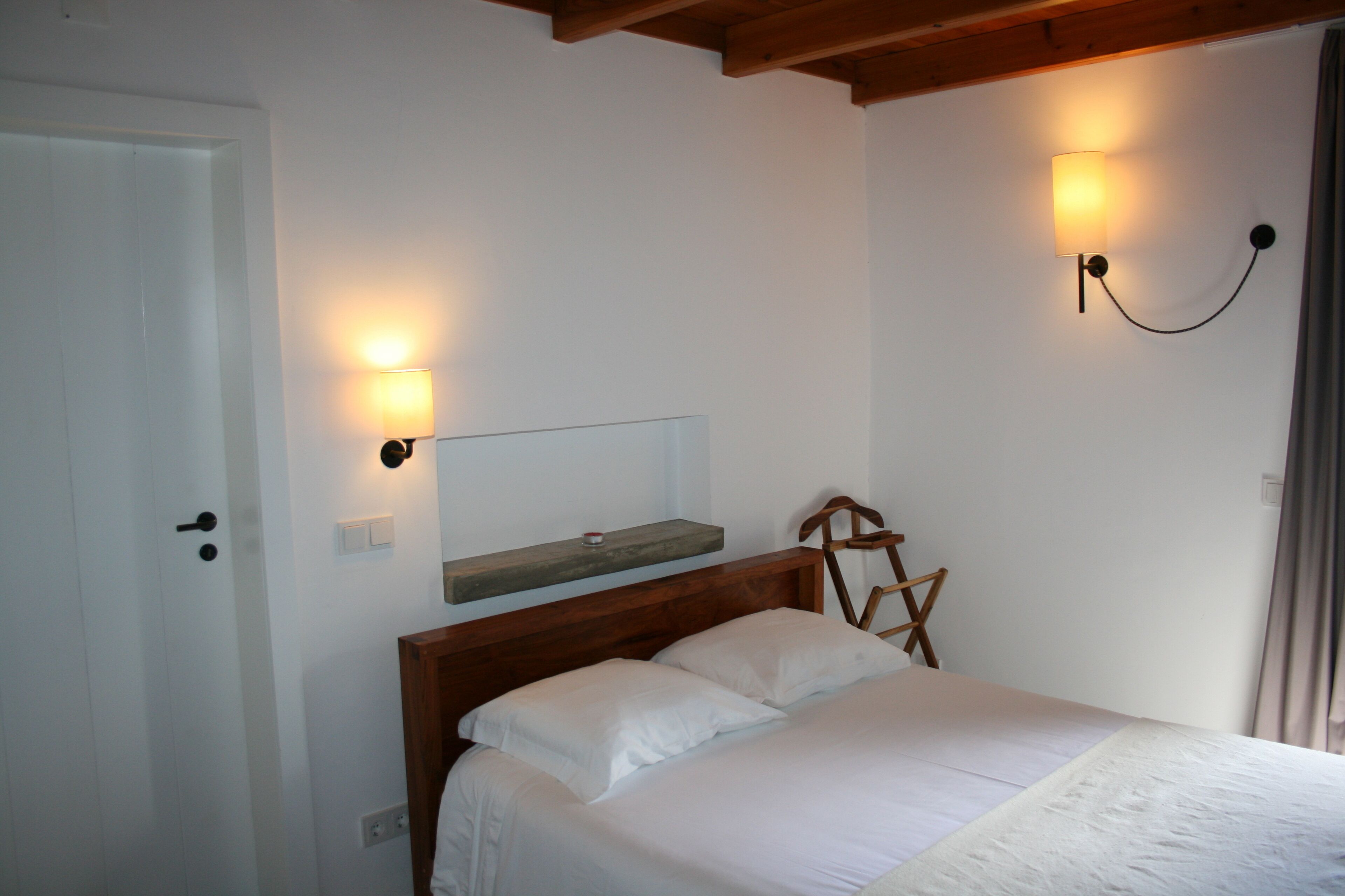4 quartos, Wi-Fi, roupa de cama