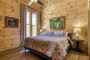 3 chambres, fer et planche à repasser, accès au Wi-Fi (inclus)