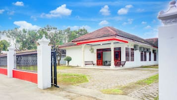 Bagian depan properti