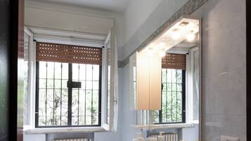 ์ค์ ์์ค, ํ์, ๋น๋, ์ดํธ