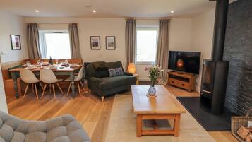 Cottage | Living area