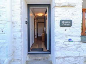 Cottage | Exterior detail - Bramble Cottage (Keswick)