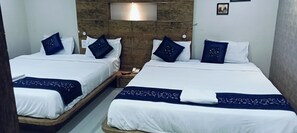 Bed sheets - Sai Kan Hotel (Shirdi)