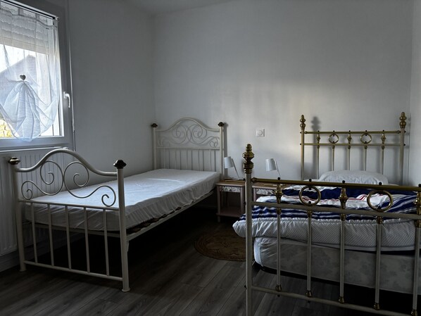 3 habitaciones, wifi gratis y acceso para silla de ruedas