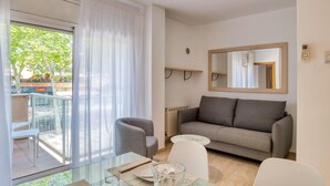 Interior - Duplex in S'agaró with 2 bedrooms and balcony, parking included (S'Agaró)