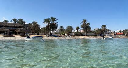 Villa avec piscine Ă 2 min Ă pied de la plage