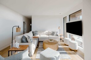 TV, offices