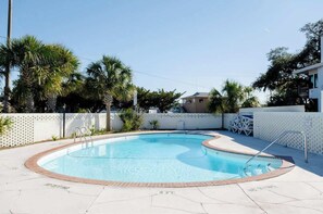 Pool - Soundside at The Waterway Lodge (Wrightsville Beach)