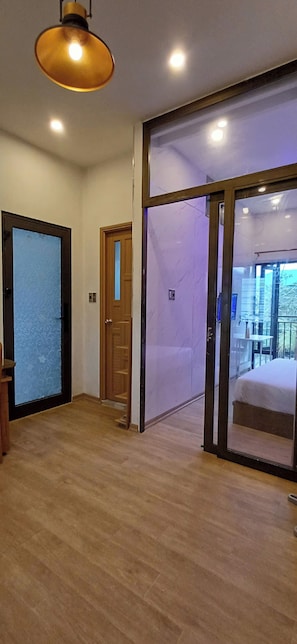 1 chambre, fer et planche à repasser, Wi-Fi, draps fournis