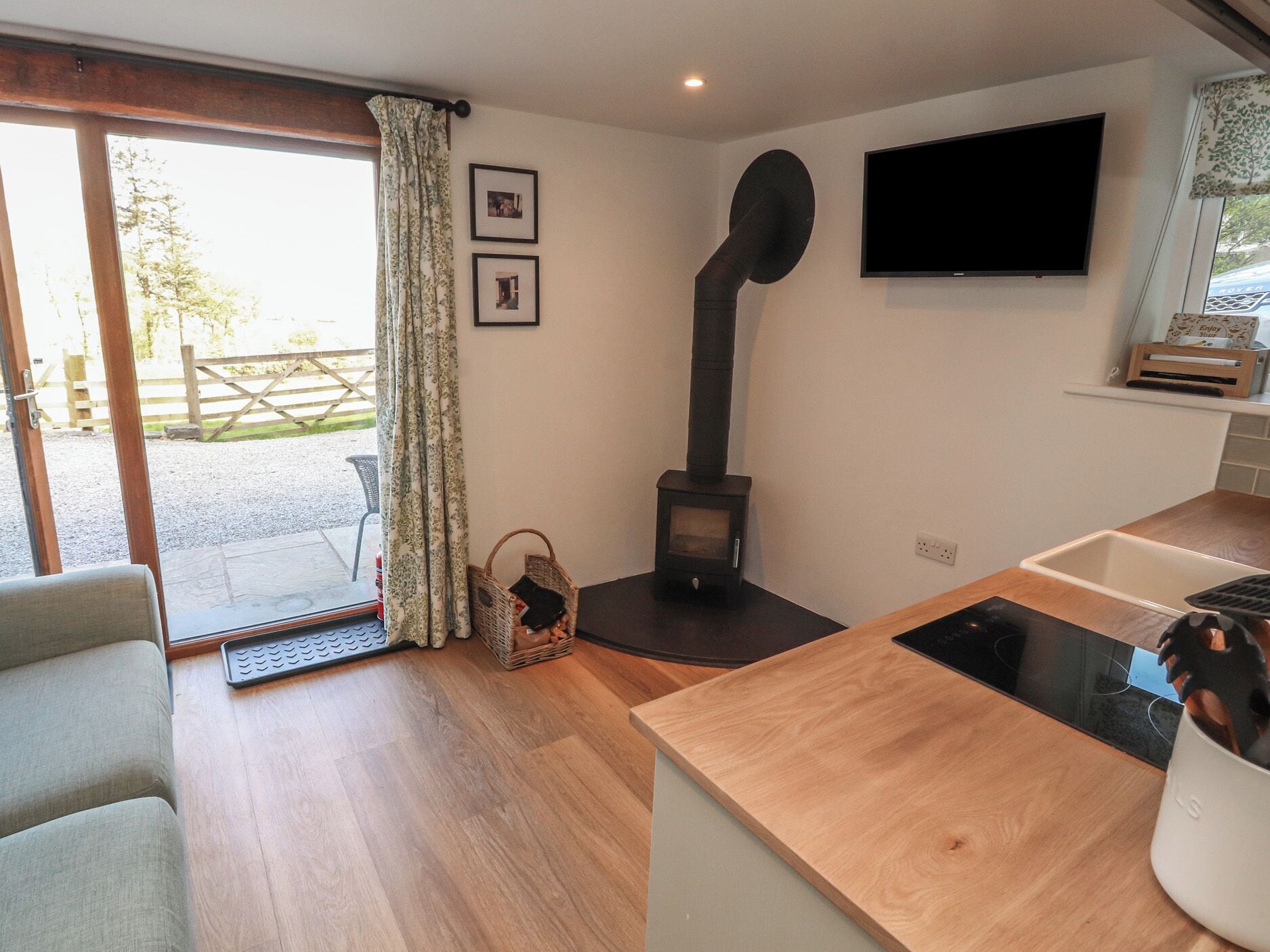 Cottage | Living area