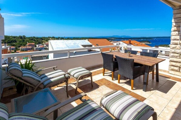 Apartment, Balcony, Partial Sea View | Balcony