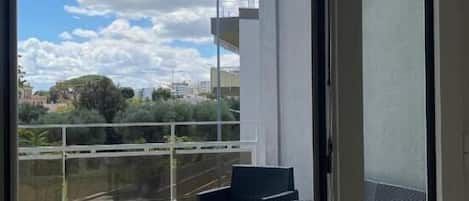 Family Room | Terrace/patio