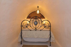 Hus | 2 soverom, skrivebord for bærbar PC og strykejern/-brett