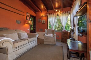 House | Living room