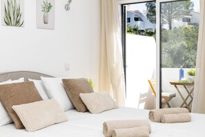 1 bedroom, iron/ironing board, WiFi