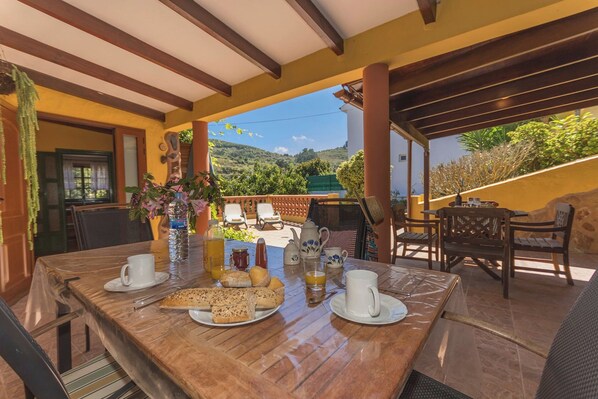 House | Balcony