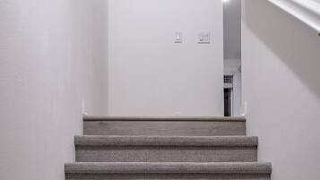 Apartment | 2 bedrooms, Internet