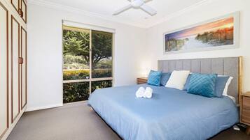 3 bedrooms, iron/ironing board, travel cot, WiFi