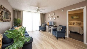 Smart TV - Charming Key West Town Home Beach/Pool (Key West)