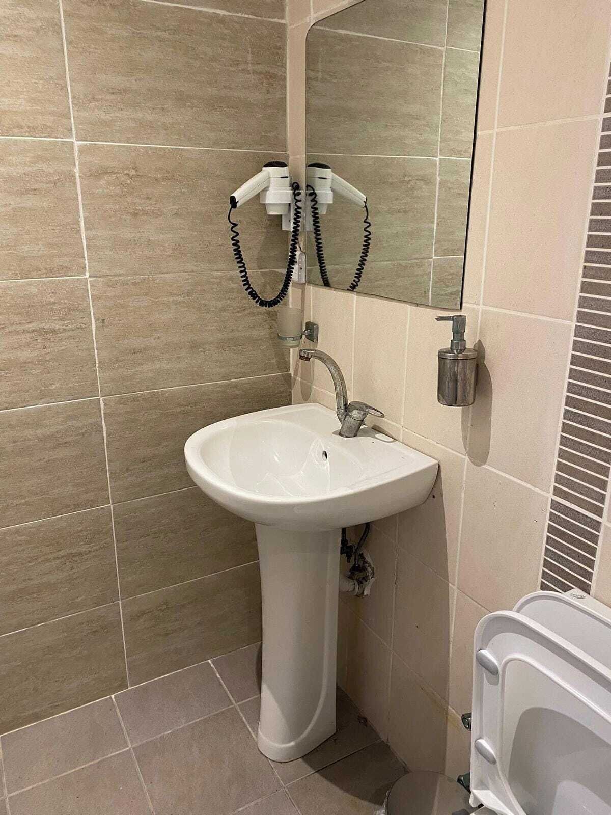 Standard Double Room, Non Smoking, Partial Sea View | Bathroom