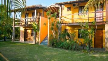 Classic Apartment, Garden View | Free WiFi