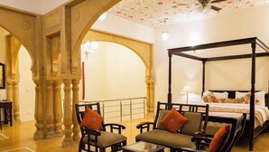 Maharaja Suite | In-room safe, desk, laptop workspace, free WiFi - SKK The Fern Jaisalmer (Jaisalmer)
