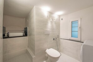 Appartement Standard, vue ville | Salle de bain