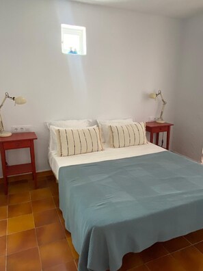 3 sovrum, strykjärn/strykbräda, gratis wi-fi och sängkläder