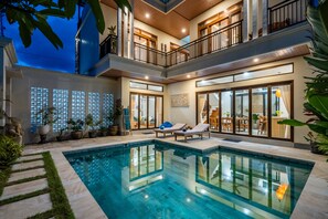 Piscina externa