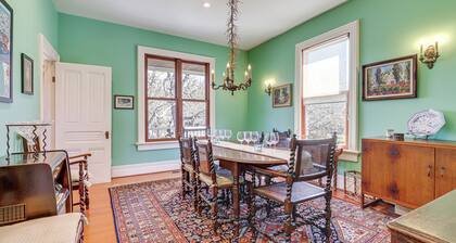 7-acre Vineyard: Idyllic Farmhouse in Napa!