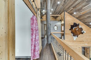 Interior - Perfect for Families: Custom-built Harrison Cabin! (Harrison)