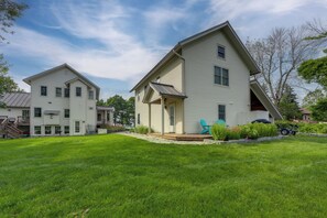 Interior - Apt on St Lawrence River in Cape Vincent! (Cape Vincent)