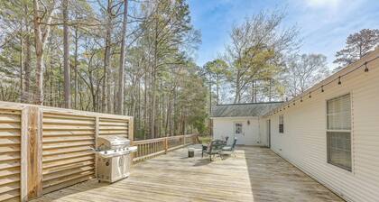 2 Mi to Downtown: Work & Play at El Dorado Getaway