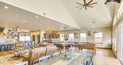 Riverside Retreat in Bridgeport w/ Game Room!