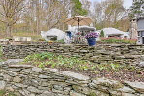 Cottage (1 Bedroom) | Interior - < 6 Mi to Arlington: 'whimsical Stone Abode!' (Arlington)