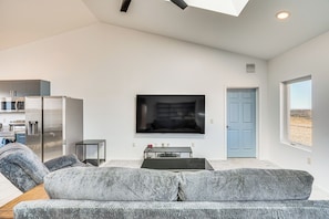 House (1 Bedroom) | Interior