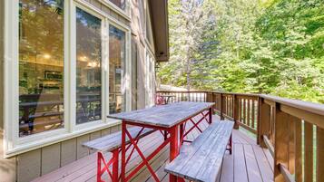 Cottage (3 Bedrooms) | Interior