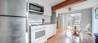 Walk to Lake Erie & Beach Access: Home w/ Deck!