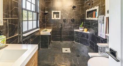 Family Home w/ Private Pool & Hot Tub in Lewes