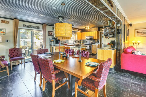 Family Home w/ Private Pool & Hot Tub in Lewes