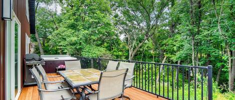 House (2 Bedrooms) | Front of property