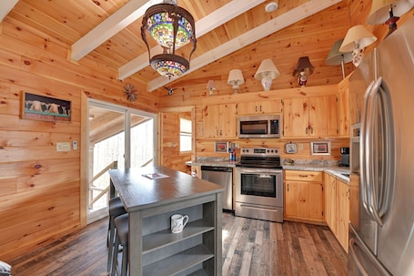 House (1 Bedroom) | Interior