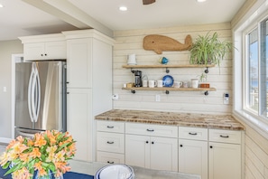 Cottage (2 Bedrooms) | Interior