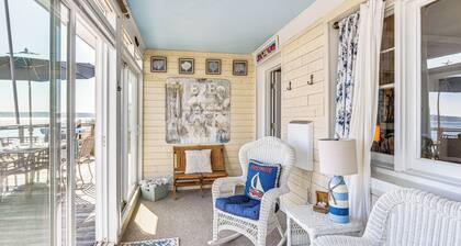 Dock, Sunrise View: Waterfront Home on Mt Hope Bay