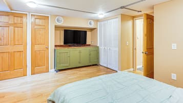 Apartment (0 Bedroom) | Interior