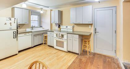 Walkable Studio in the Heart of Pittsburgh!
