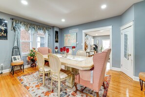 Apartment (4 Bedrooms) | Interior - Pet-friendly Philly Area HQ Near Lincoln Financial (Lansdowne)