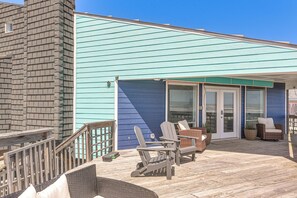 House (3 Bedrooms) | Interior - Gulf-view Deck: West End Family Home in Galveston! (Galveston)