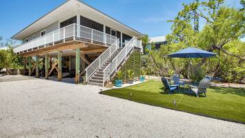 House (3 Bedrooms) | Front of property